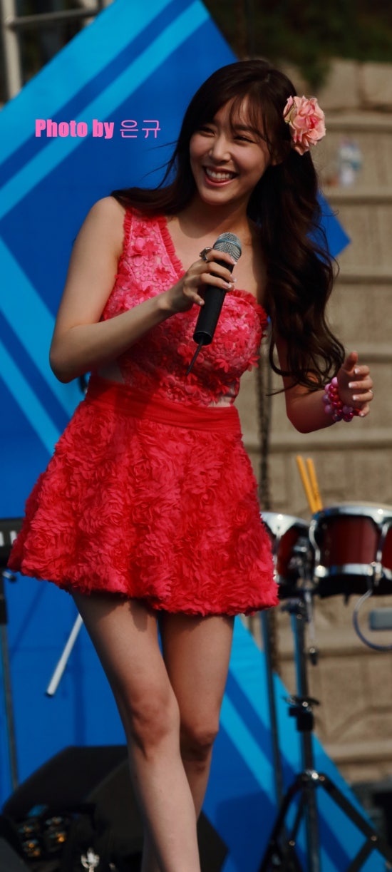 [PIC][25-05-2013]TaeTiSeo biểu diễn tại "Kyungbok Alumni Festival" ở trường THPT Kyungbok vào chiều nay IMG_0963