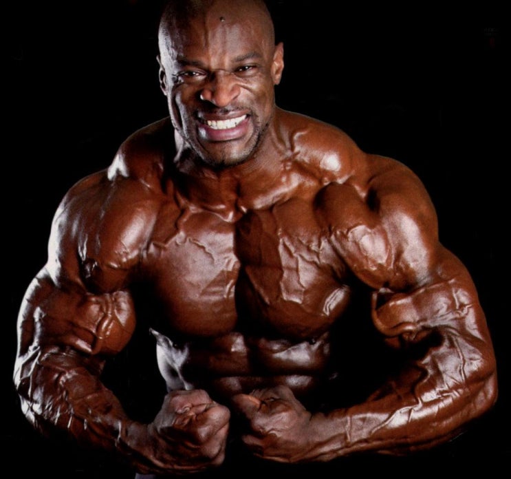 ronnie-coleman-showing-body.jpg?type=w2