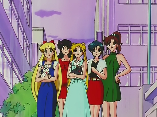 20년전 세일러문 패션수준.JPG(유행은 돌고 돈다) | 인스티즈