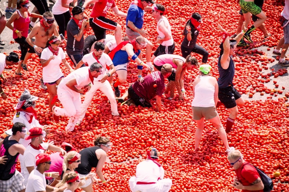 la-tomatina-festival-8